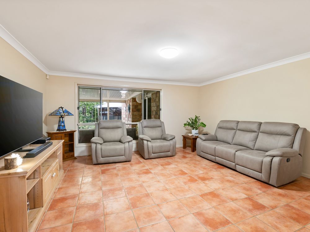17 Roundelay Court, EATONS HILL, QLD 4037, Eatons Hill - Thumbnail 7