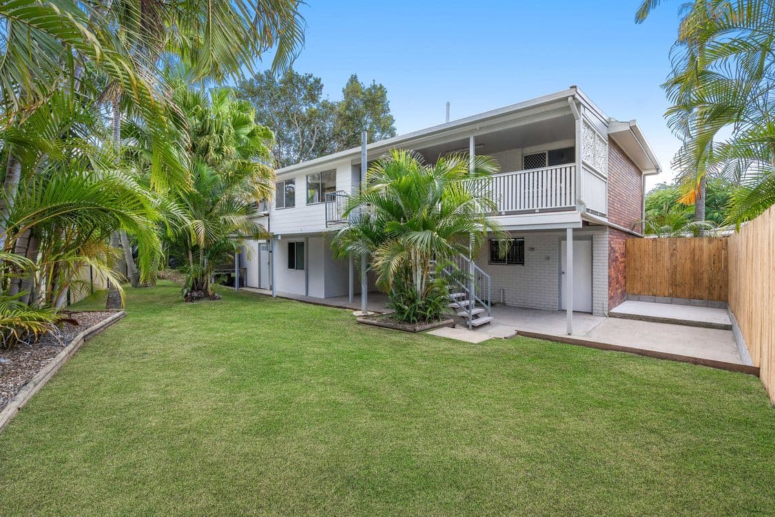 26 Idamea Street, CARINA HEIGHTS, QLD 4152, Carina Heights - Thumbnail 2