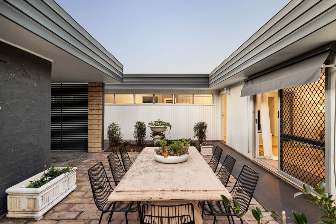 107 Monash Road, TARRAGINDI, QLD 4121, Tarragindi - Image 1