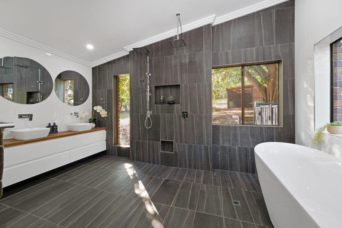 203 Stones Road, WOODBURY, QLD 4703, Woodbury - Thumbnail 2
