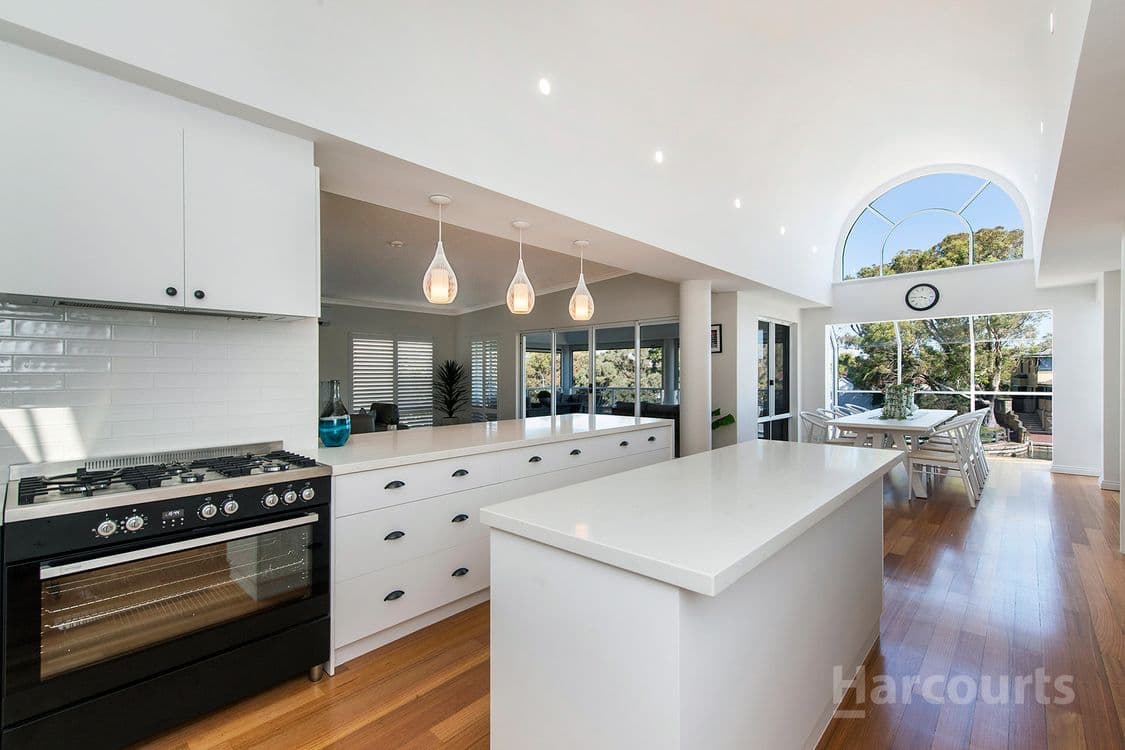9 Siska Court, HALLS HEAD, WA 6210, Halls Head - Thumbnail 7
