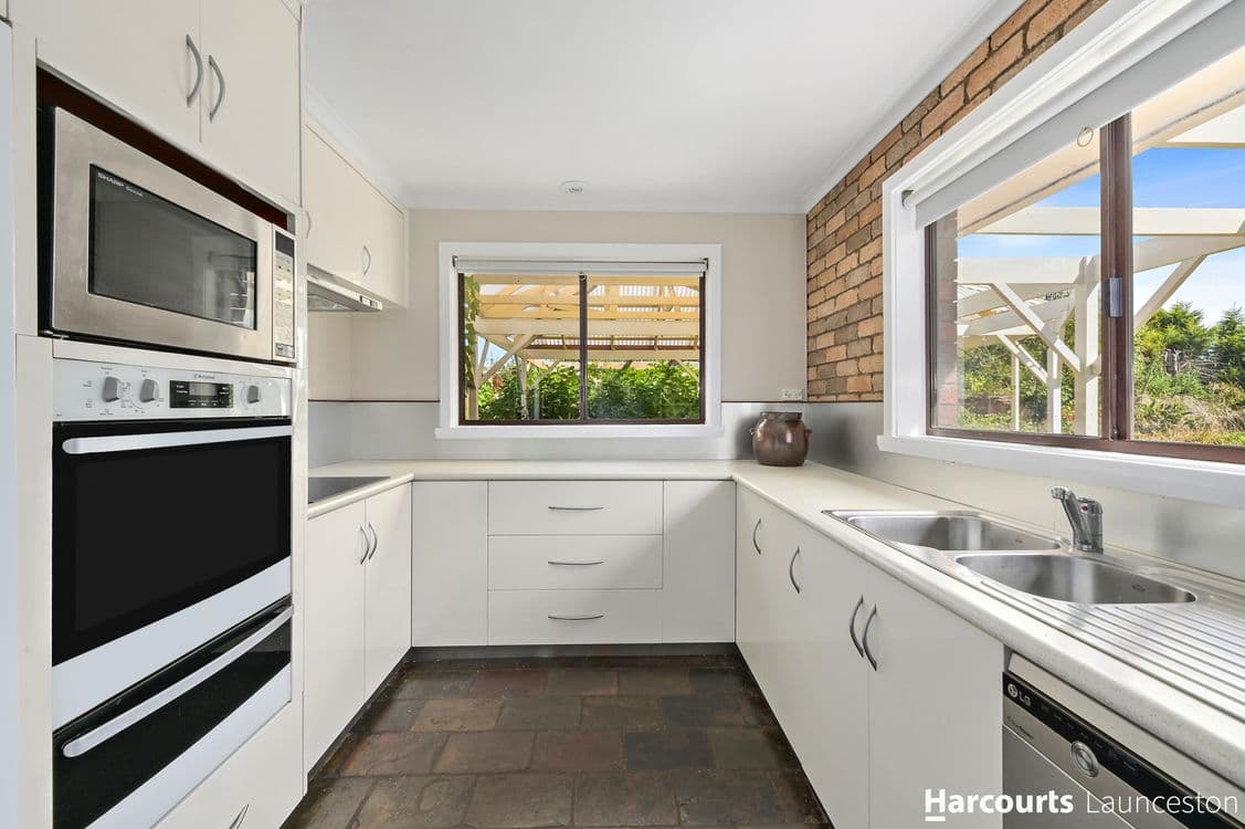74 Nobelius Drive, LEGANA, TAS 7277, Legana - Thumbnail 5