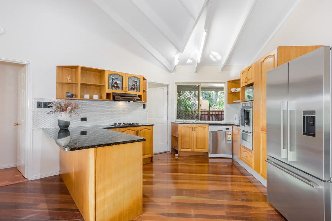 7 Sefton Place, Robina, QLD 4226, Robina - Thumbnail 5