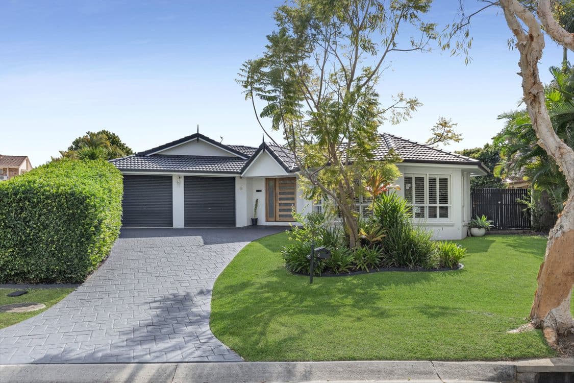 6 Glenside Place, BRIDGEMAN DOWNS, QLD 4035, Bridgeman Downs - Thumbnail 2