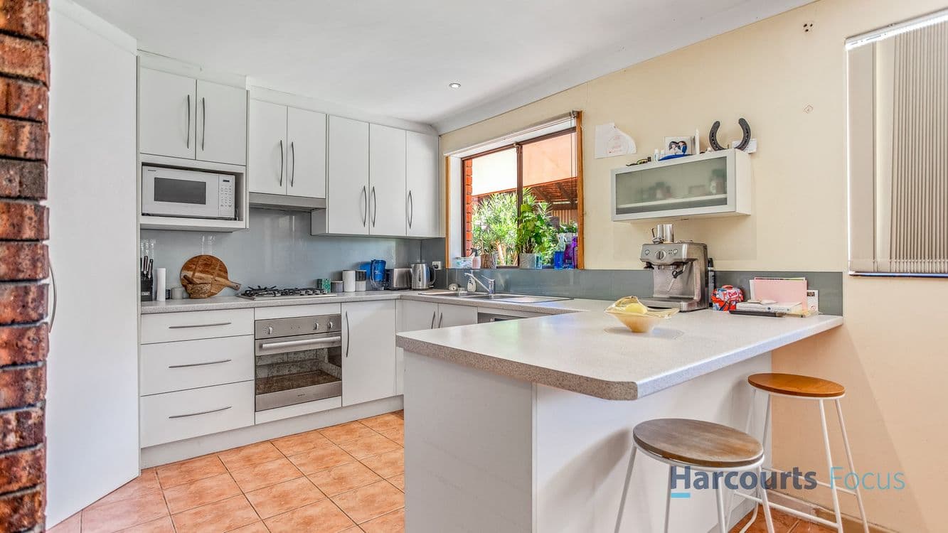 12 Hardy Street, BULL CREEK, WA 6149, Bull Creek - Thumbnail 7