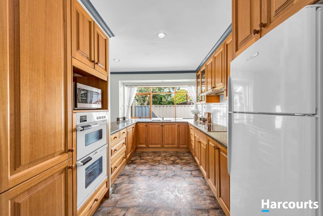 17 Lincoln Street, BURWOOD EAST, VIC 3151, Burwood East - Thumbnail 7