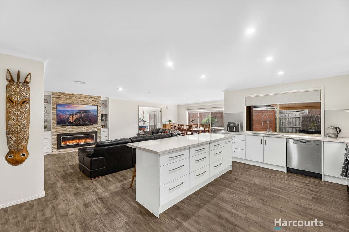 7753/14 Edinburgh Drive, Beaconsfield, VIC 3807, Beaconsfield - Thumbnail 2