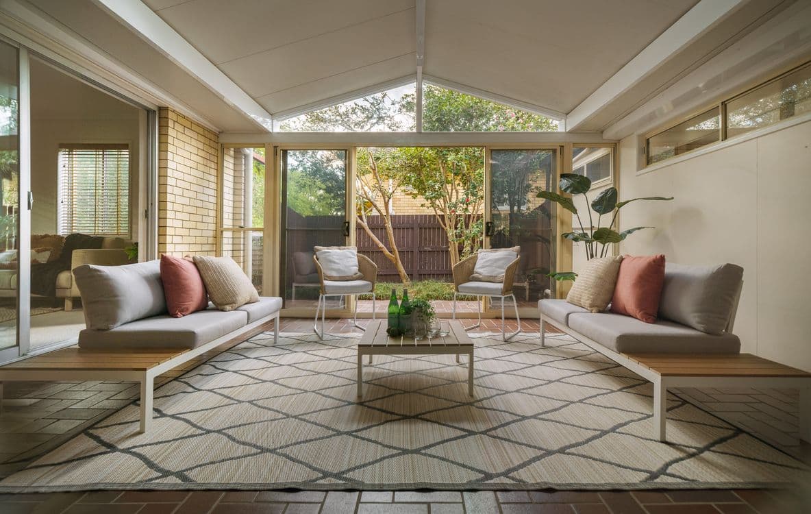 54 Barnehurst Street, TARRAGINDI, QLD 4121, Tarragindi - Image 1