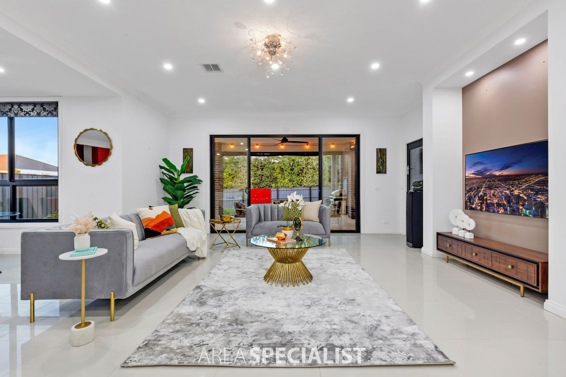 1 Silvertop Close, Lynbrook, VIC 3975, Lynbrook - Thumbnail 2
