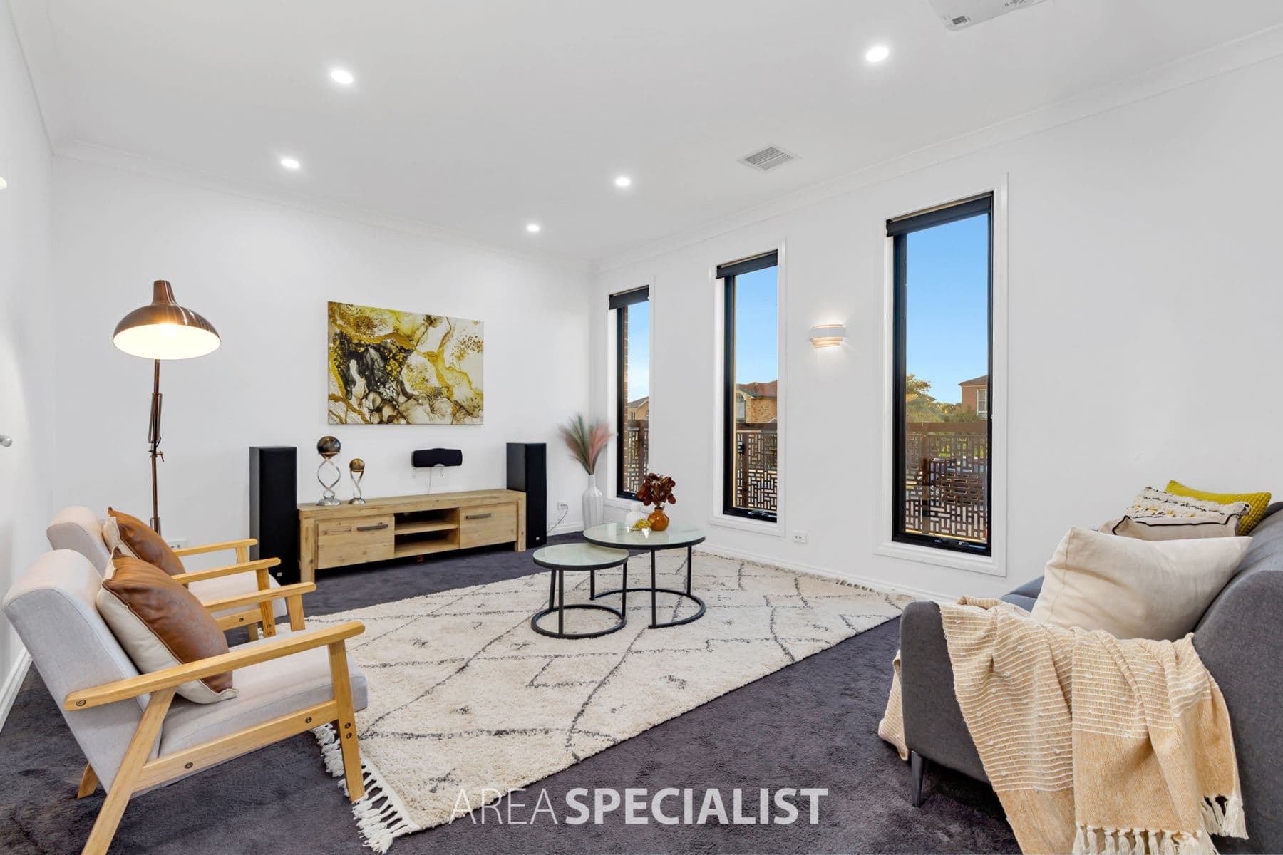 1 Silvertop Close, Lynbrook, VIC 3975, Lynbrook - Thumbnail 3