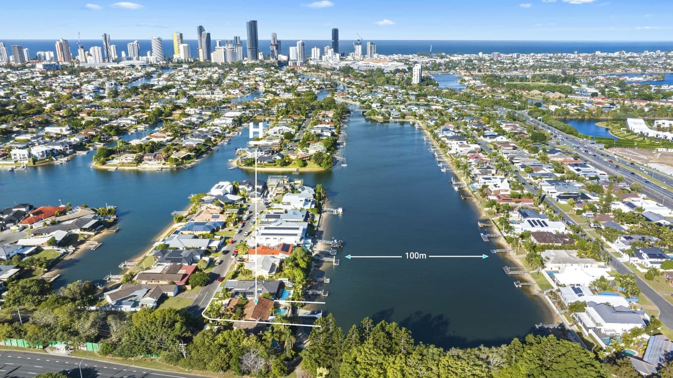 3 Yunga Court, BROADBEACH WATERS, QLD 4218, Broadbeach Waters - Thumbnail 2