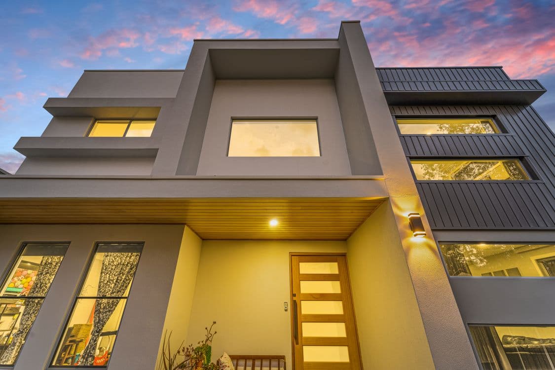 27 Lemongrove Street, EAGLEBY, QLD 4207, Eagleby - Thumbnail 2