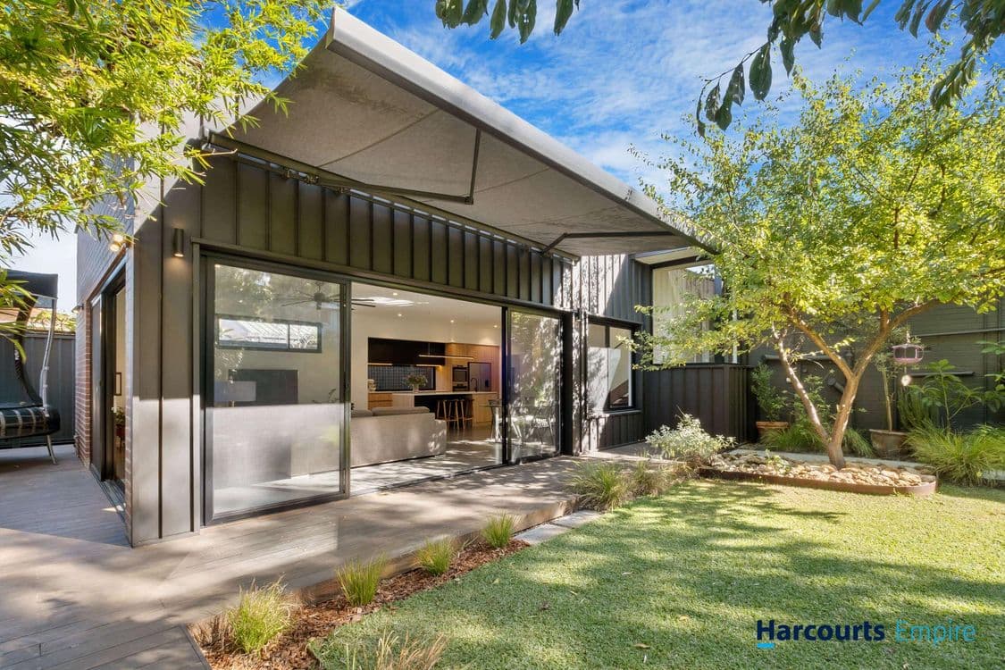 56 Buntine Road, WEMBLEY DOWNS, WA 6019, Wembley Downs - Thumbnail 2