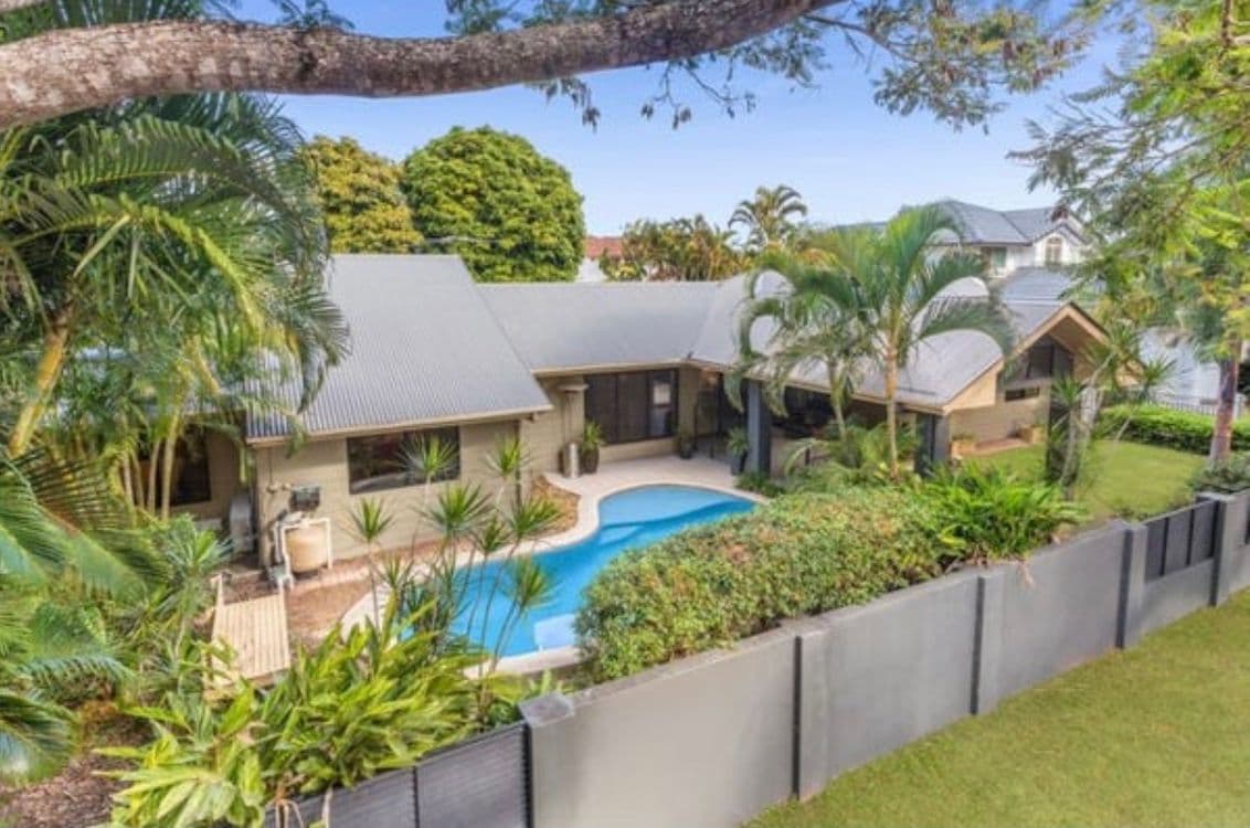 1 Ayr Close, WESTLAKE, QLD 4074, Westlake - Image 1