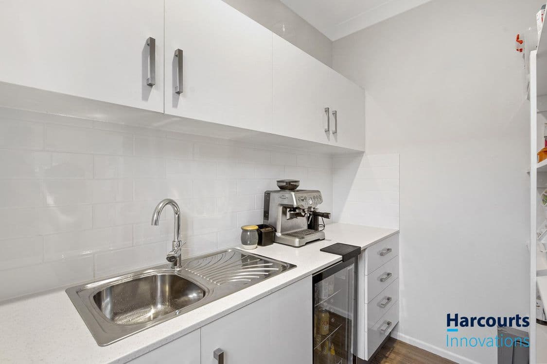 145 Alison Road, CARRARA, QLD 4211, Carrara - Thumbnail 5