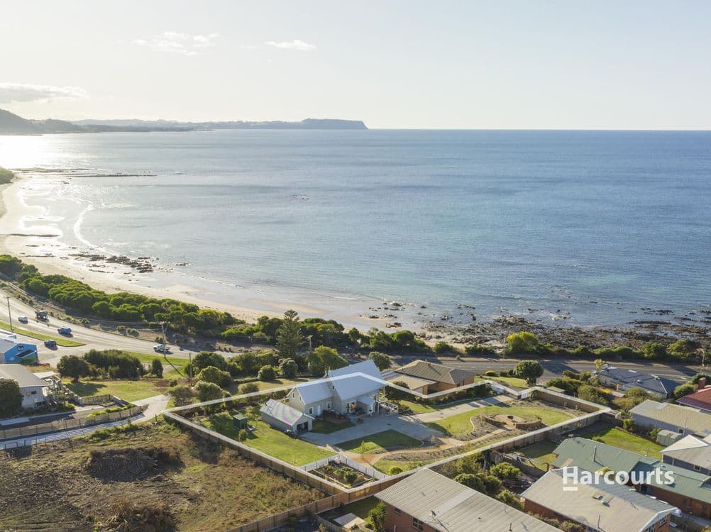 313 Bass Highway, OCEAN VISTA, TAS 7320, Ocean Vista - Thumbnail 2