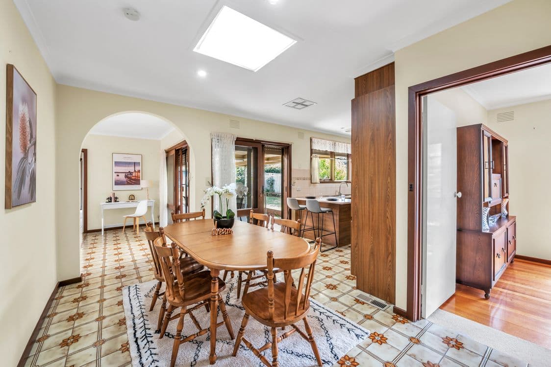 12 Hunter Valley Road, VERMONT SOUTH, VIC 3133, Vermont South - Thumbnail 4