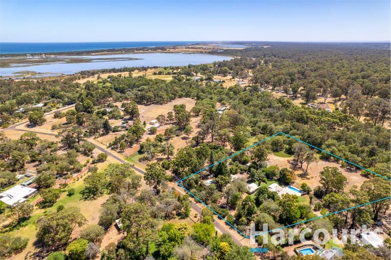 46 Chapman Crescent, REINSCOURT, WA 6280, Reinscourt - Thumbnail 2