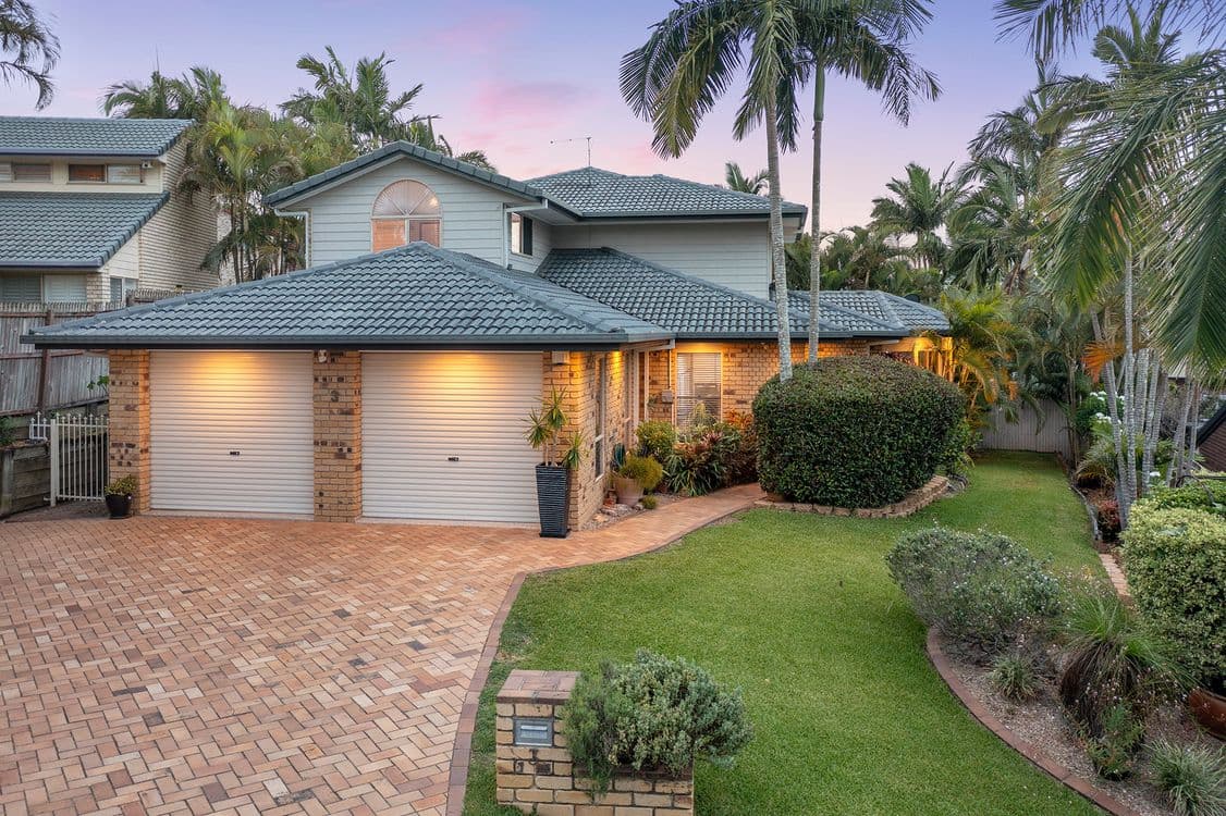 3 Lonsdale Place, WISHART, QLD 4122, Wishart - Image 1