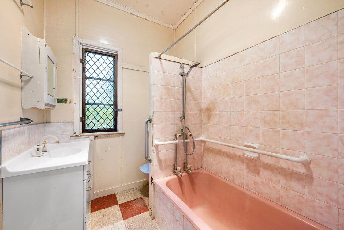 99 St Helens Road, MITCHELTON, QLD 4053, Mitchelton - Thumbnail 8