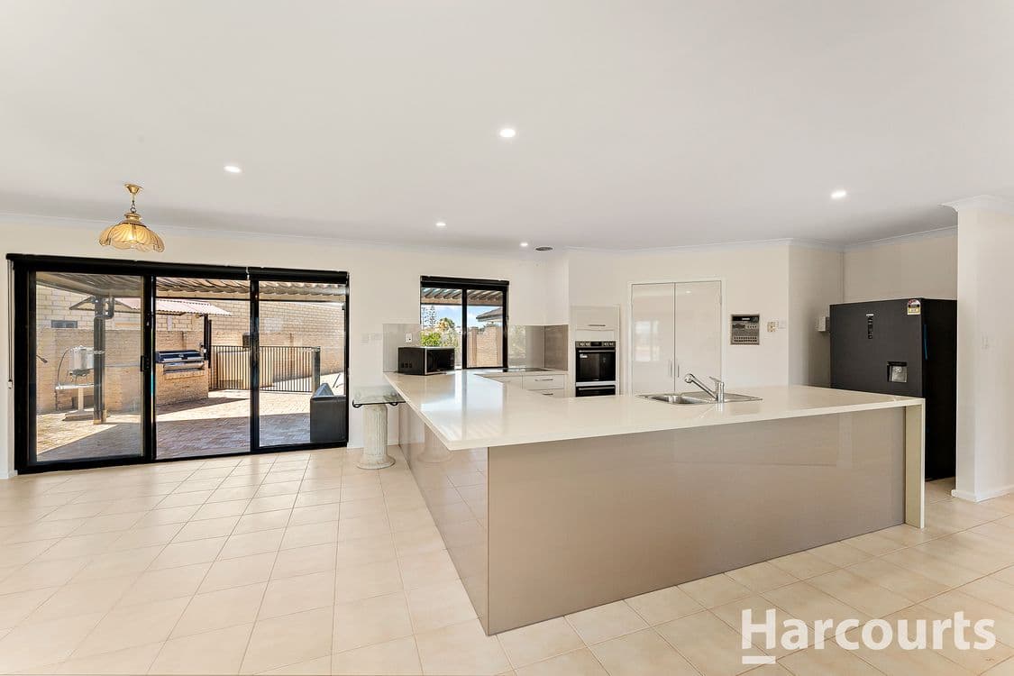 8 De Grey Close, DUDLEY PARK, WA 6210, Dudley Park - Thumbnail 8