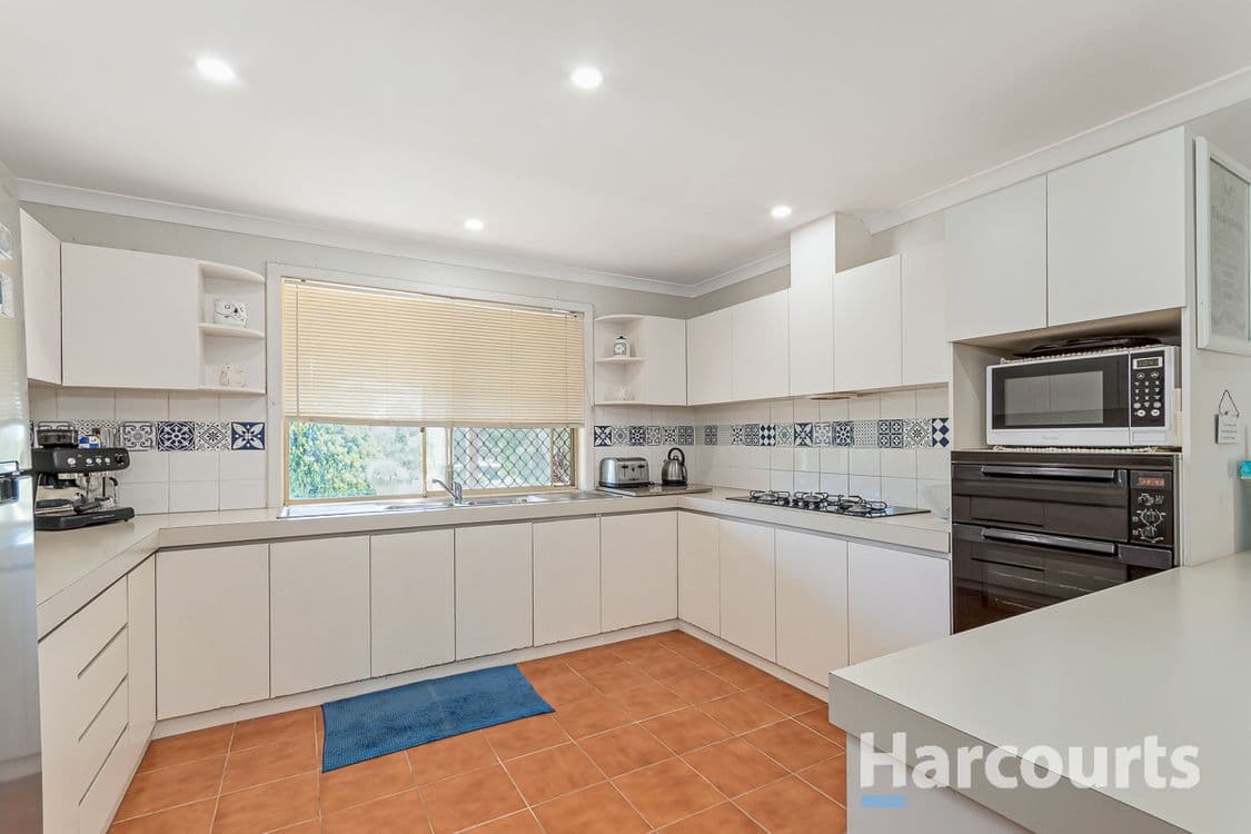 85 Colonial Circle, GNANGARA, WA 6077, Gnangara - Thumbnail 4