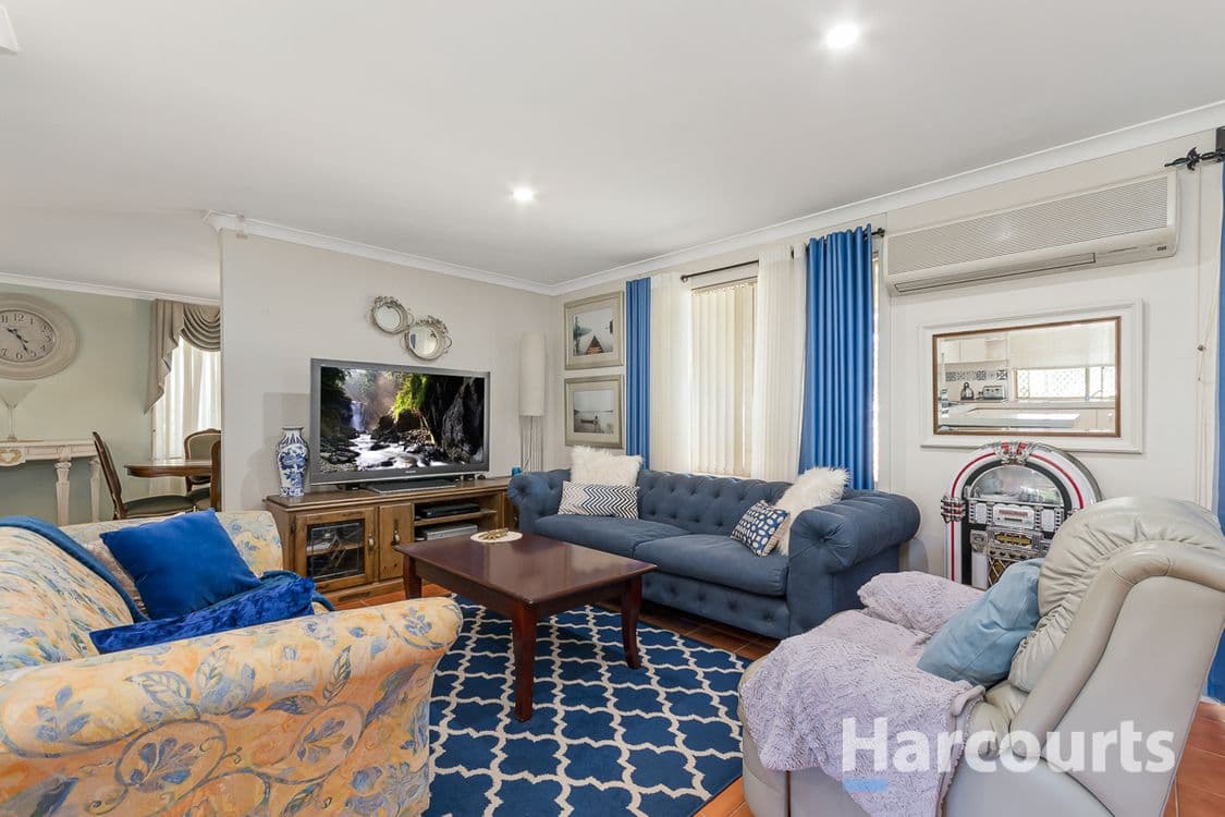 85 Colonial Circle, GNANGARA, WA 6077, Gnangara - Thumbnail 5