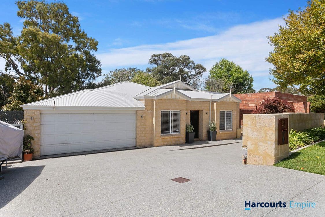 32 Dover Crescent, WEMBLEY DOWNS, WA 6019, Wembley Downs - Image 1