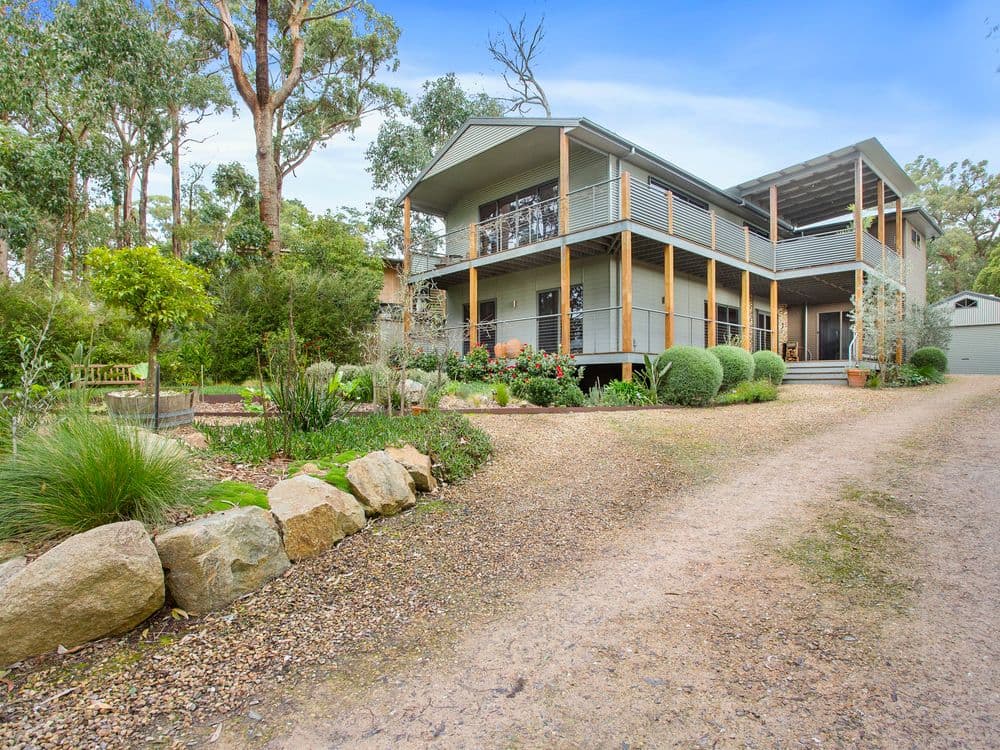 15 Elizabeth Street, RED HILL, VIC 3937, Red Hill - Thumbnail 2
