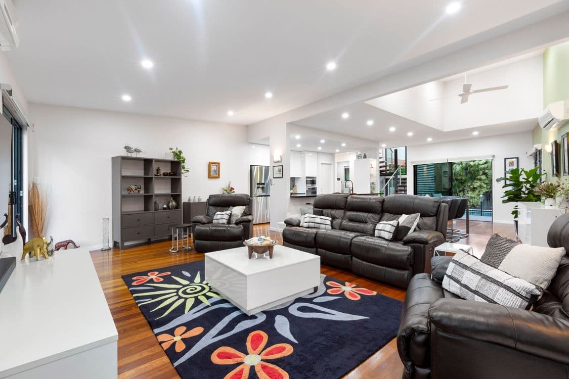 7 Ferndale Place, UPPER KEDRON, QLD 4055, Upper Kedron - Thumbnail 2