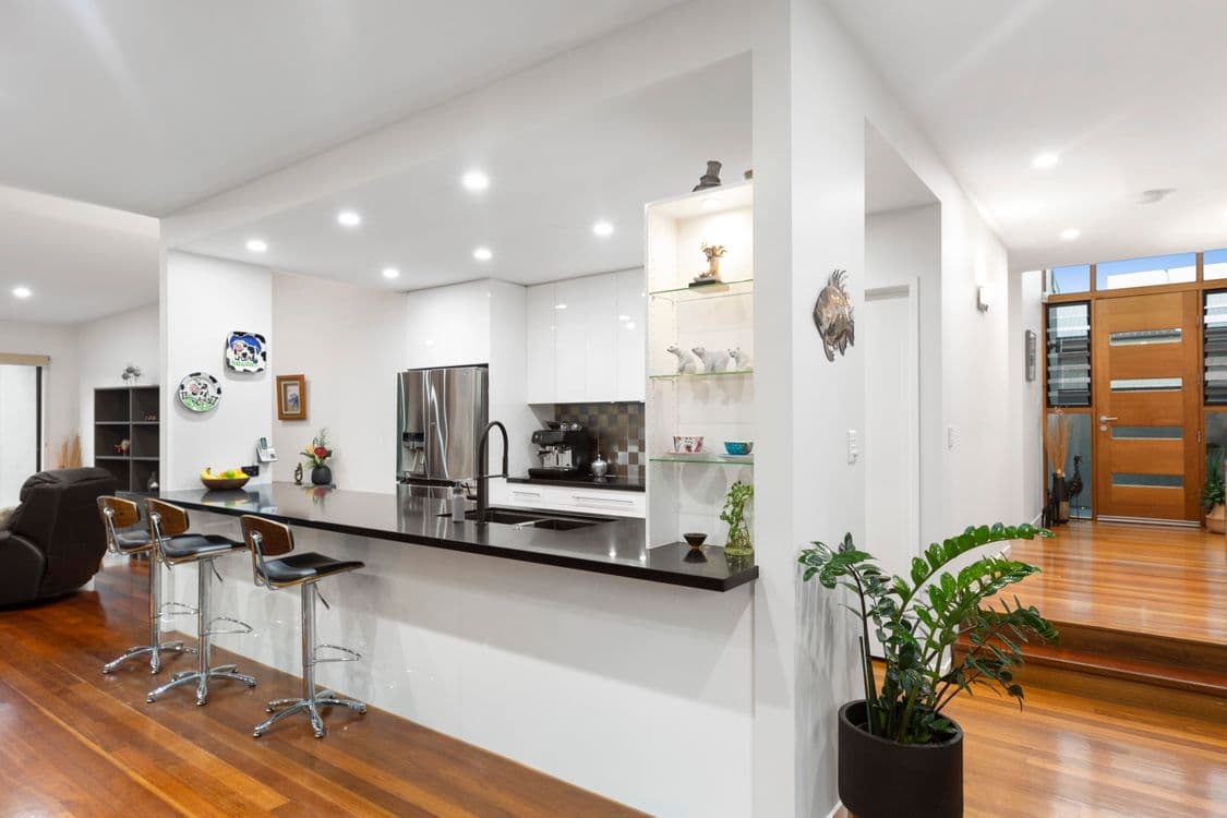 7 Ferndale Place, UPPER KEDRON, QLD 4055, Upper Kedron - Thumbnail 3