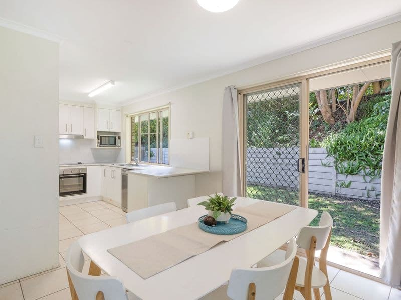 1 & 2 / 11 PINDARI STREET, Maroo..., Pimpama - Thumbnail 5