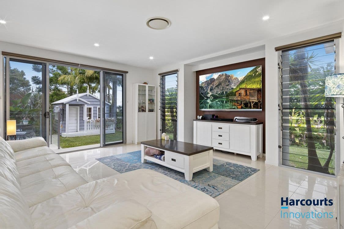 7013 Vista Drive, BENOWA, QLD 4217, Benowa - Thumbnail 6