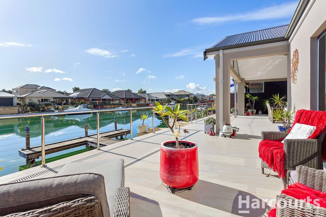 16 Arcadia Close, DUDLEY PARK, WA 6210, Dudley Park - Thumbnail 4