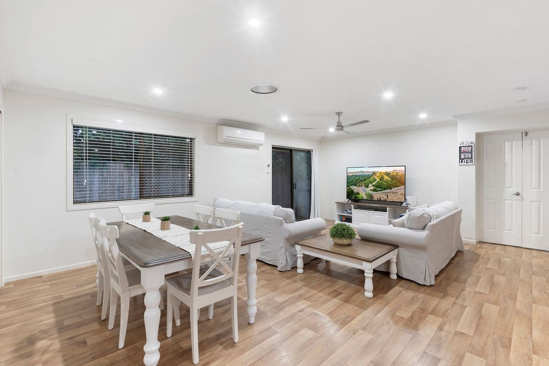 37 Clivia Crescent, DAISY HILL, QLD 4127, Daisy Hill - Thumbnail 4