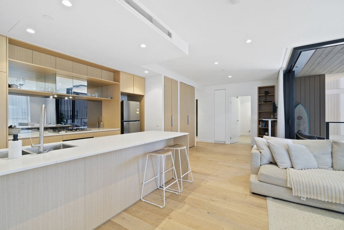 306/4 Seventeenth Avenue, Palm Beach, QLD 4221, Palm Beach - Thumbnail 3