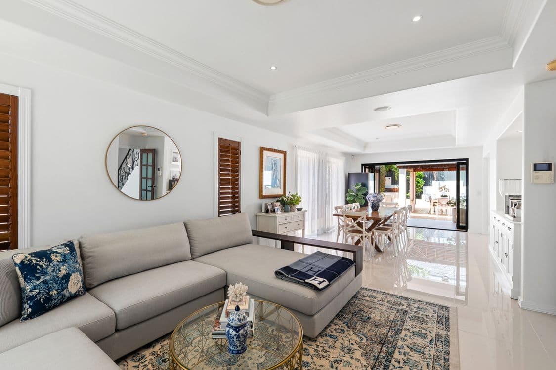74 Slatyer Avenue, Bundall, QLD 4217, Bundall - Thumbnail 6