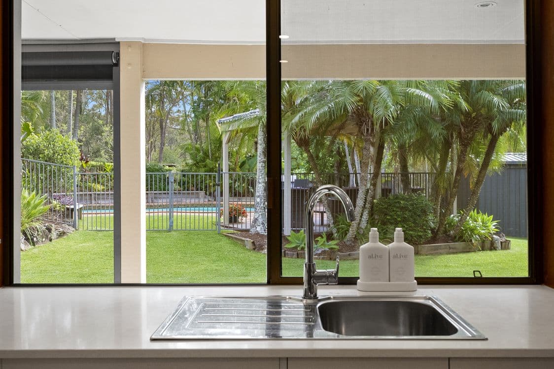 52 Winderadeen Drive, Highland Park, QLD 4211, Highland Park - Thumbnail 6