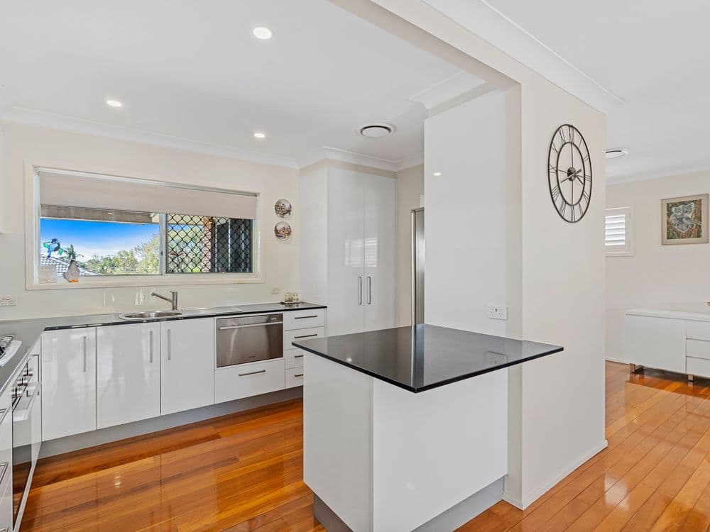 43 Cavanaugh Street, WYNNUM WEST, QLD 4178, Wynnum West - Thumbnail 7