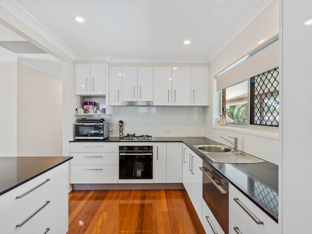 43 Cavanaugh Street, WYNNUM WEST, QLD 4178, Wynnum West - Thumbnail 8