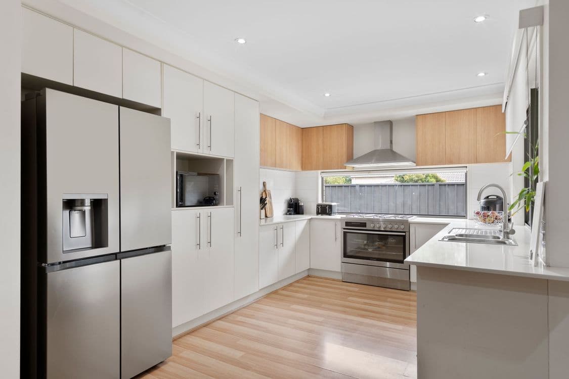 3 Knightsbridge Street, OXLEY, QLD 4075, Oxley - Thumbnail 5
