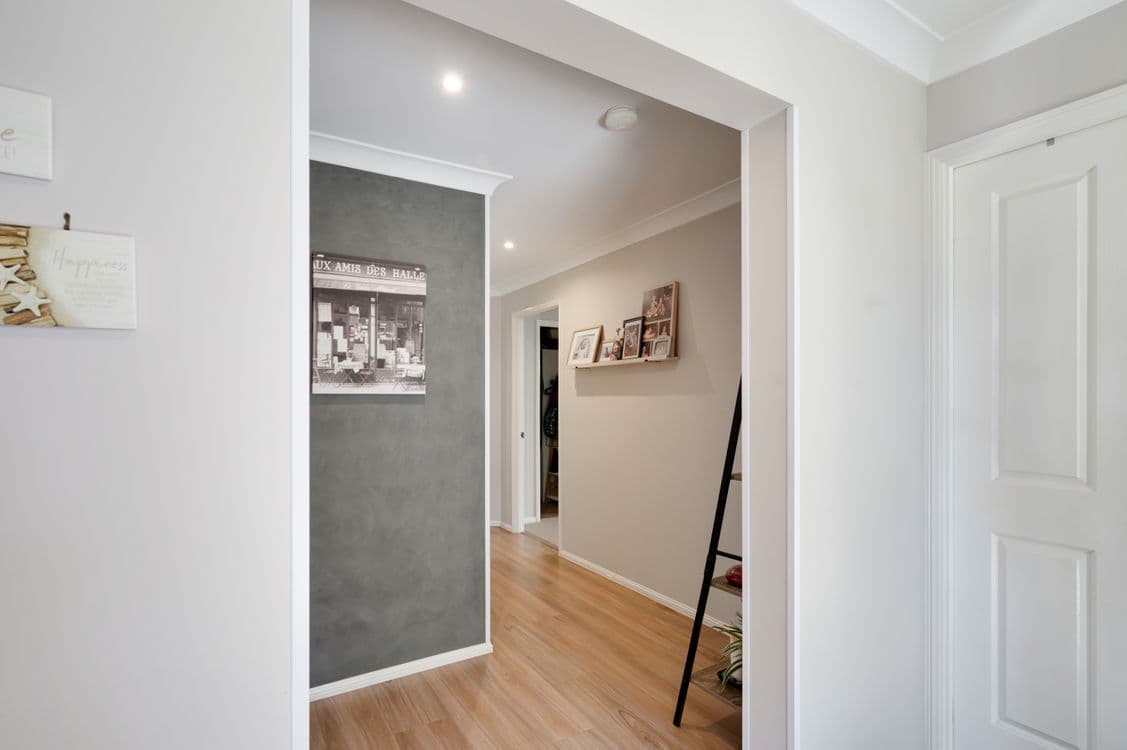 70 Woodcrest Way, SPRINGFIELD, QLD 4300, Springfield - Thumbnail 2