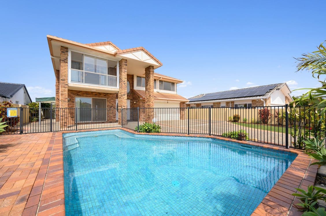 92 Sundance Way, Runaway Bay, QLD 4216, Runaway Bay - Thumbnail 2