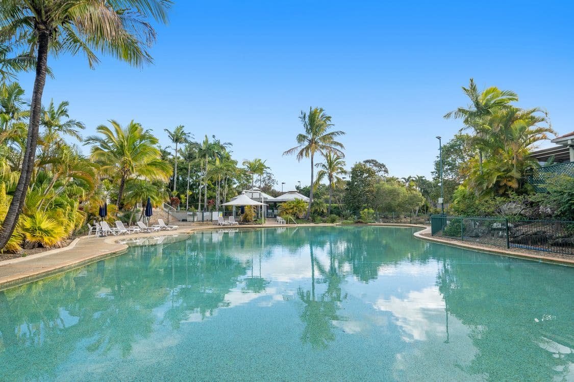 1 Greystone/125 Santa Cruz Boulevard, Clear Island Waters, QLD 4226, Clear Island Waters - Thumbnail 5