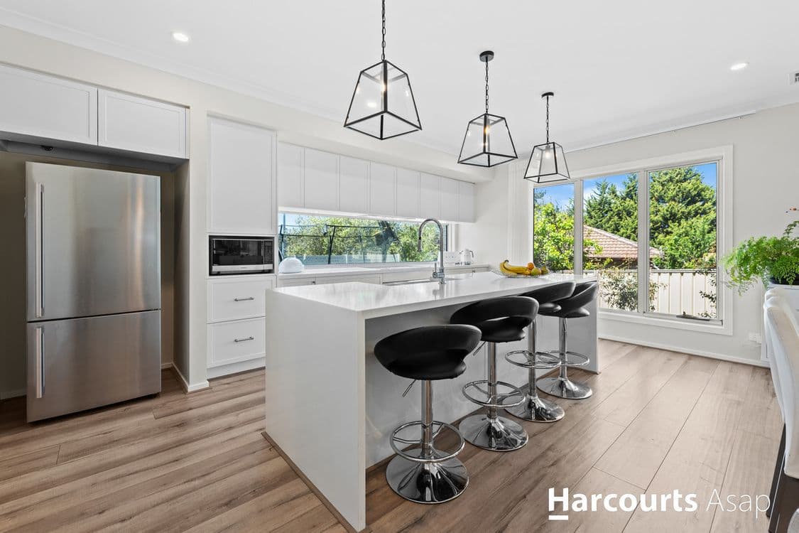 1 Hanover Court, Endeavour Hills, VIC 3802, Endeavour Hills - Thumbnail 4