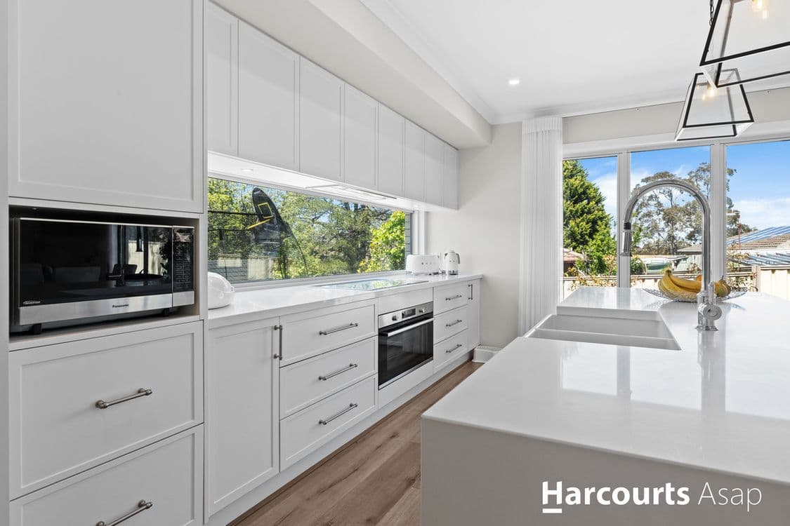 1 Hanover Court, Endeavour Hills, VIC 3802, Endeavour Hills - Thumbnail 5