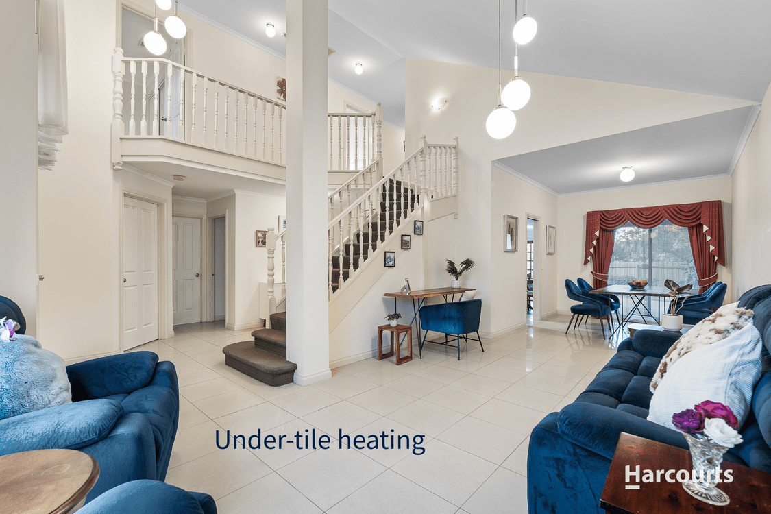 15 Bowen Crescent, BURWOOD EAST, VIC 3151, Burwood East - Thumbnail 2