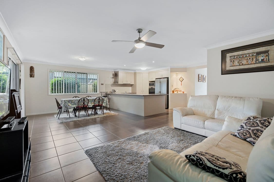 17 Ronnie Street, CLEVELAND, QLD 4163, Cleveland - Thumbnail 2