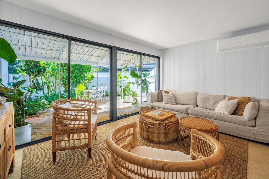 10/11 Hooker Boulevard, BROADBEACH WATERS, QLD 4218, Broadbeach Waters - Thumbnail 3
