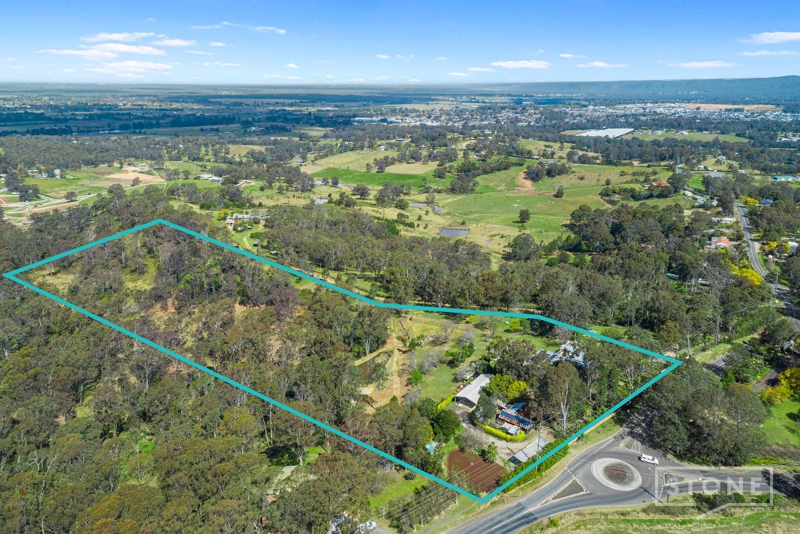 266 Crooked Lane, North Richmond, North Richmond - Thumbnail 6